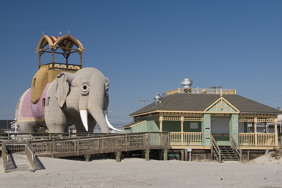 3 Must-See Quirky Roadside Attractions