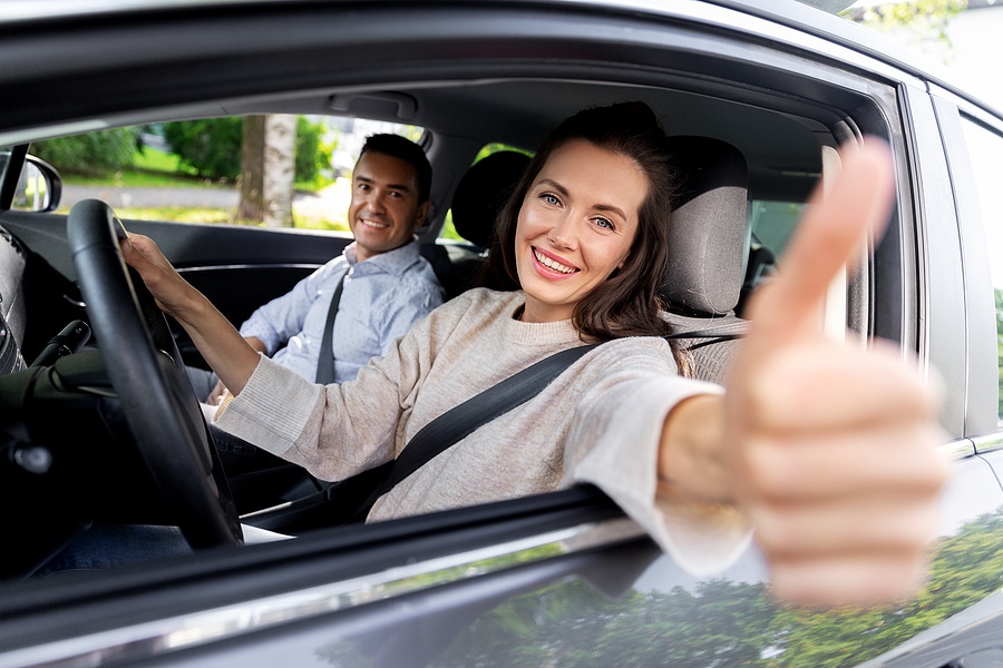 5 Reasons to Rent a Vehicle