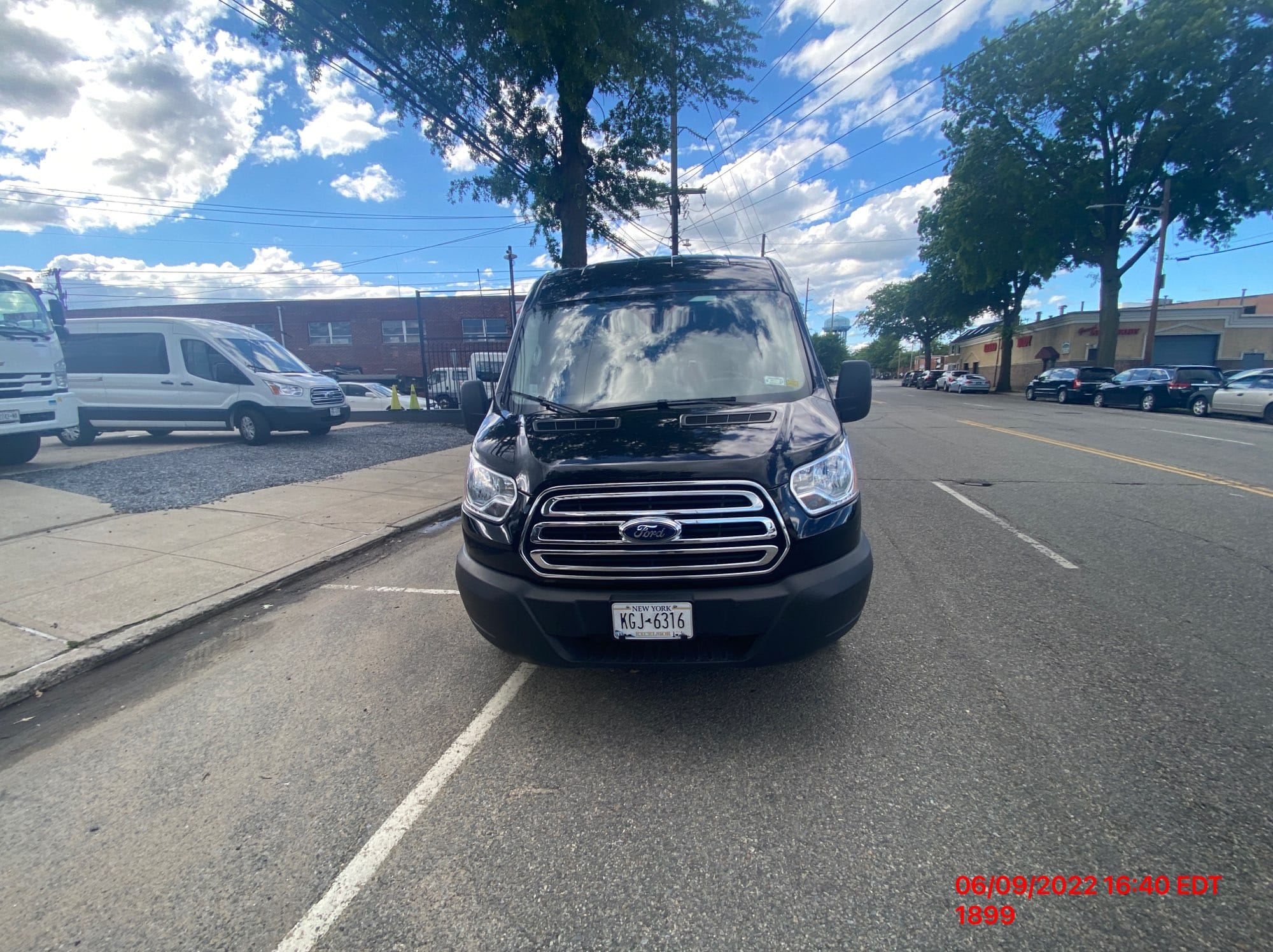 2019 Ford Transit 1899