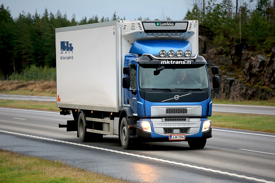 3 Reasons to Save Big with Reefer Trucks