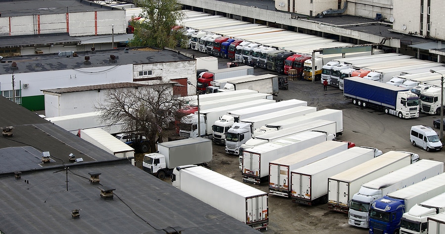 Reefer Van vs. Reefer Truck: Which Fits Your Routes?