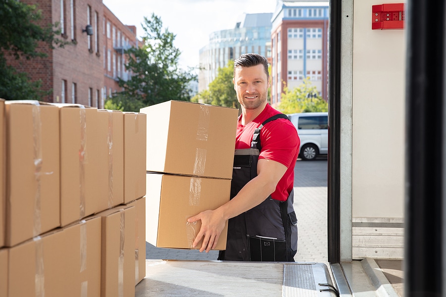 Moving to NYC? Pick the Right Moving Truck